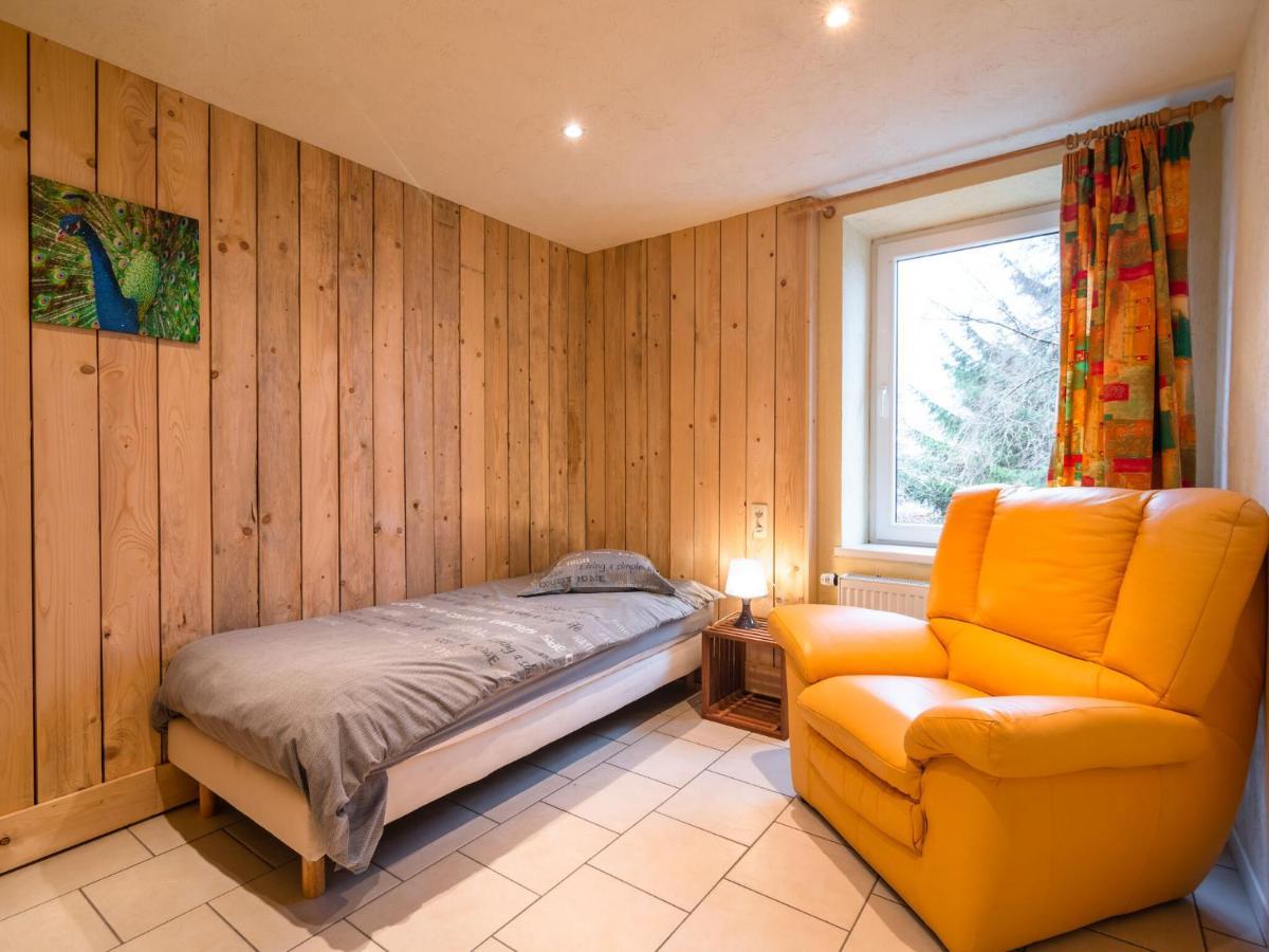 Modern Holiday Home In Sourbrodt With Private Pool Weismes Exterior foto